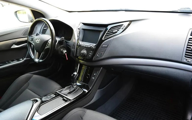 Hyundai i40 cena 69900 przebieg: 130000, rok produkcji 2018 z Czerniejewo małe 497